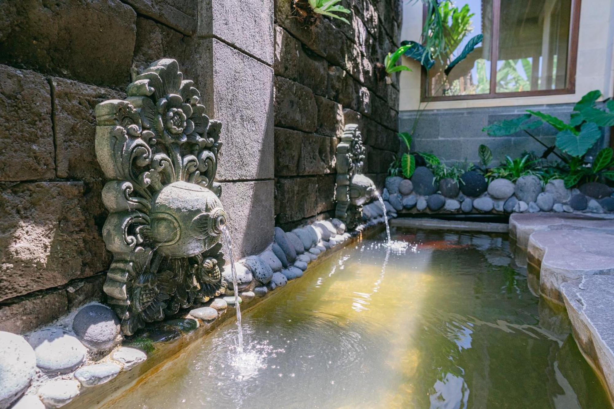 2 Seasons : Star - Luxury With Private Pool Villa Ubud