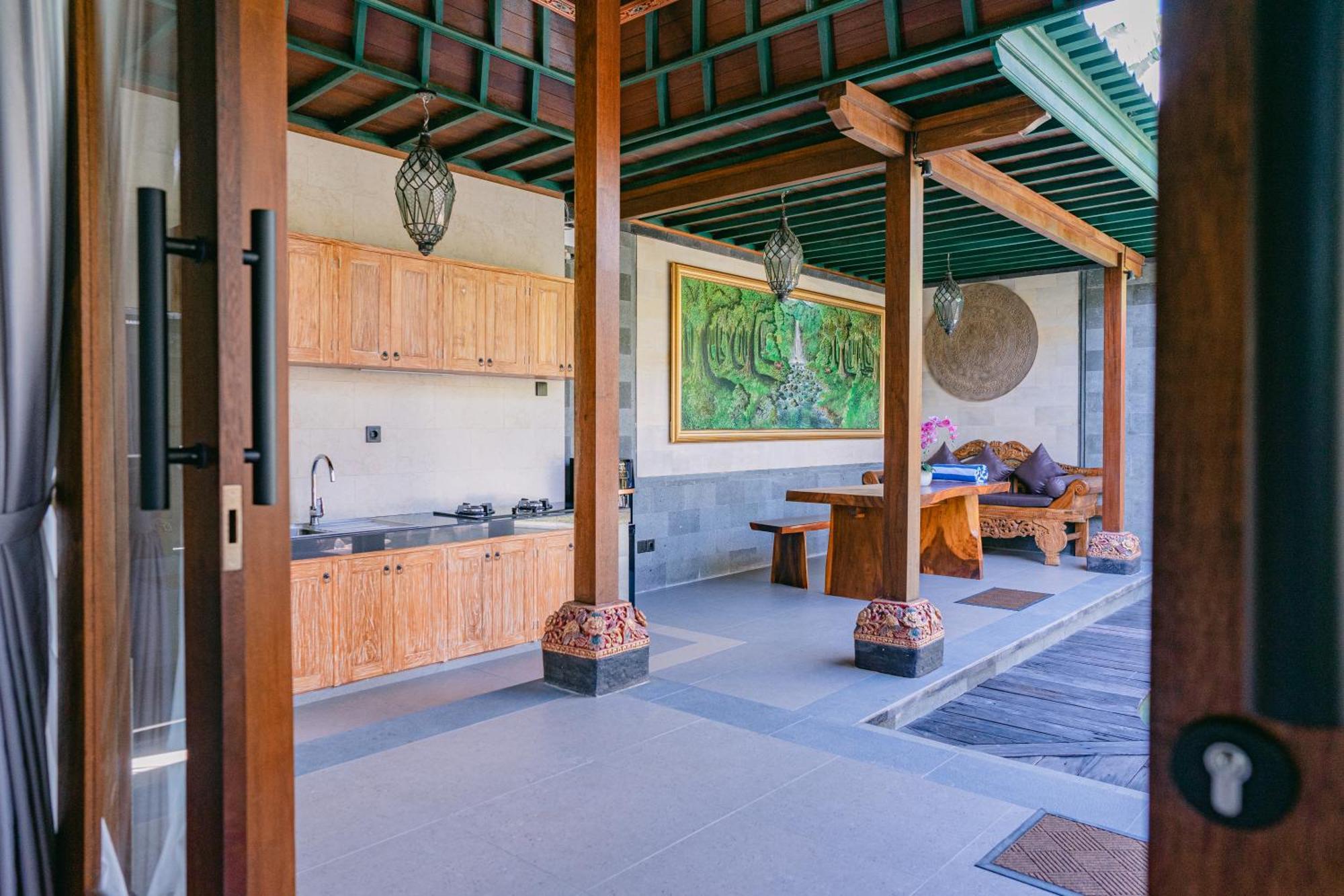 2 Seasons : Star - Luxury With Private Pool Ubud